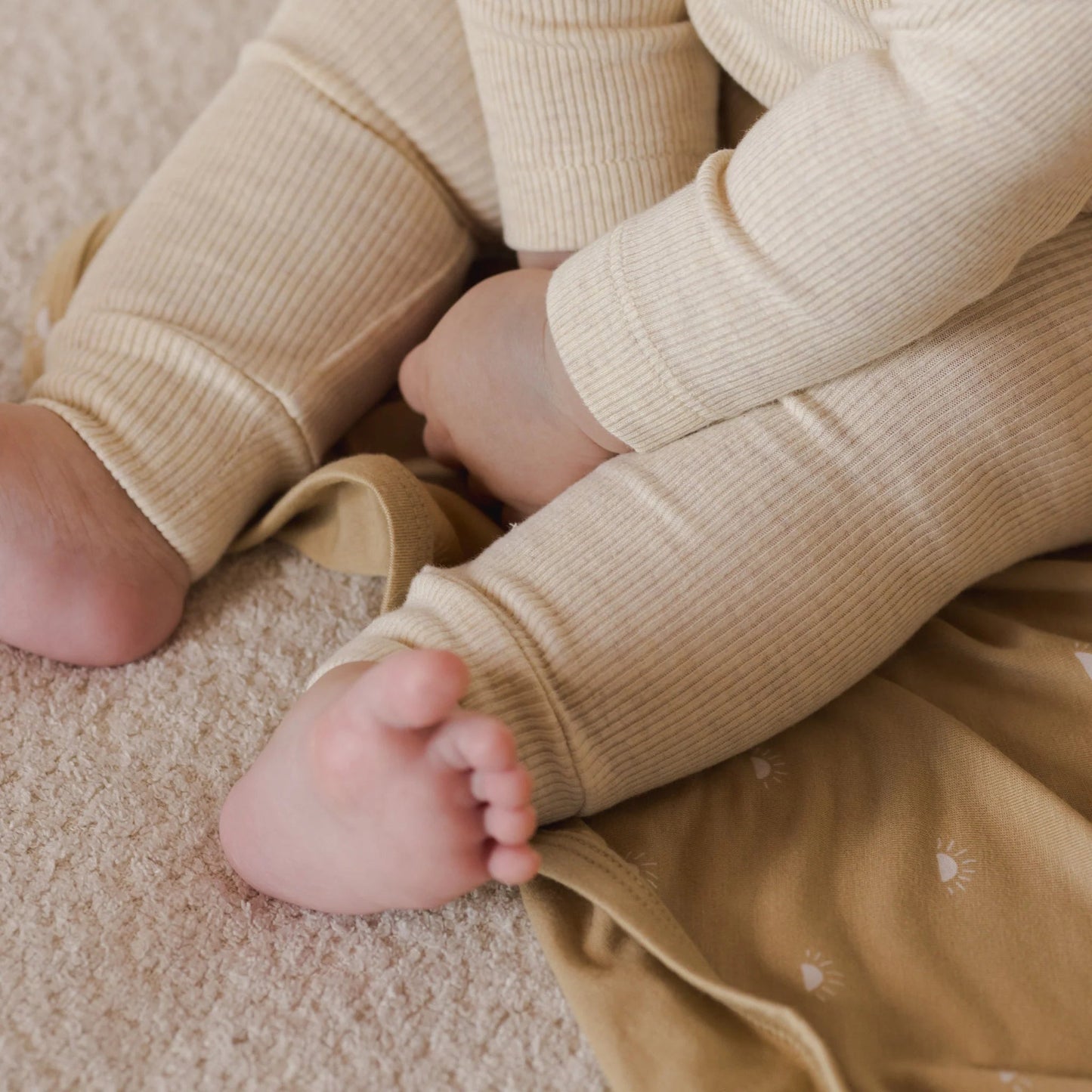 Swaddle Elástica - Suns