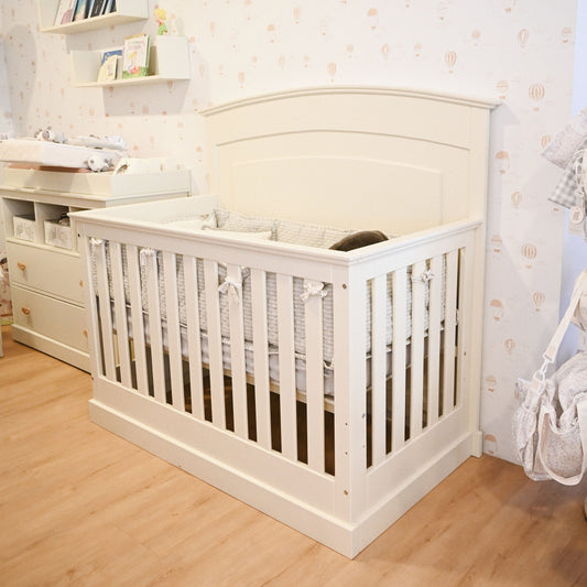 Cuna Alexa 4 en 1 Convertible a Cama Matrimonial