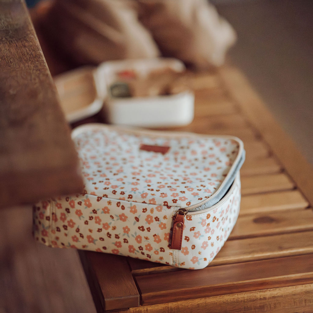 Lunch Bag Térmico Grech & Co en uso