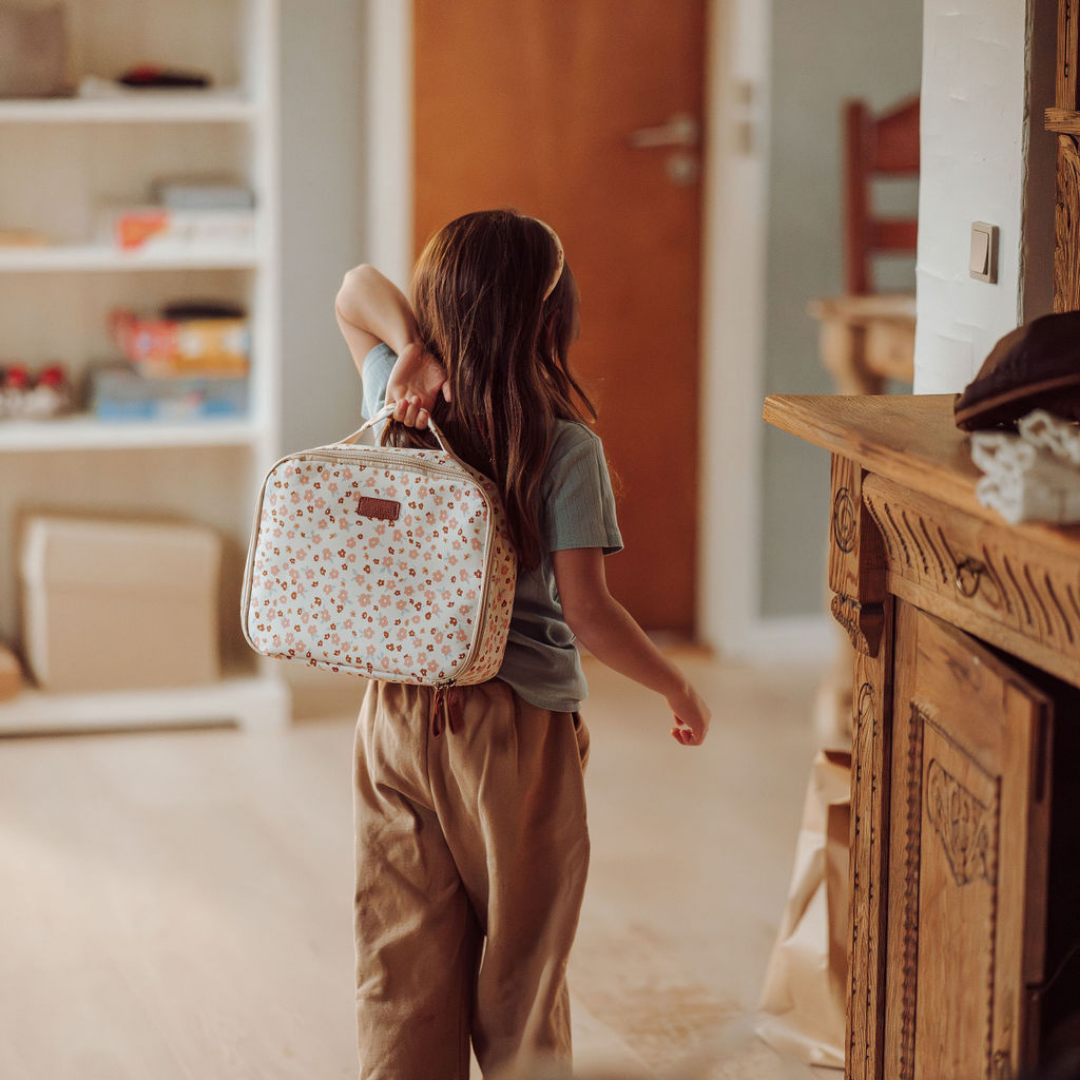 Lunch Bag Térmico Grech & Co en uso