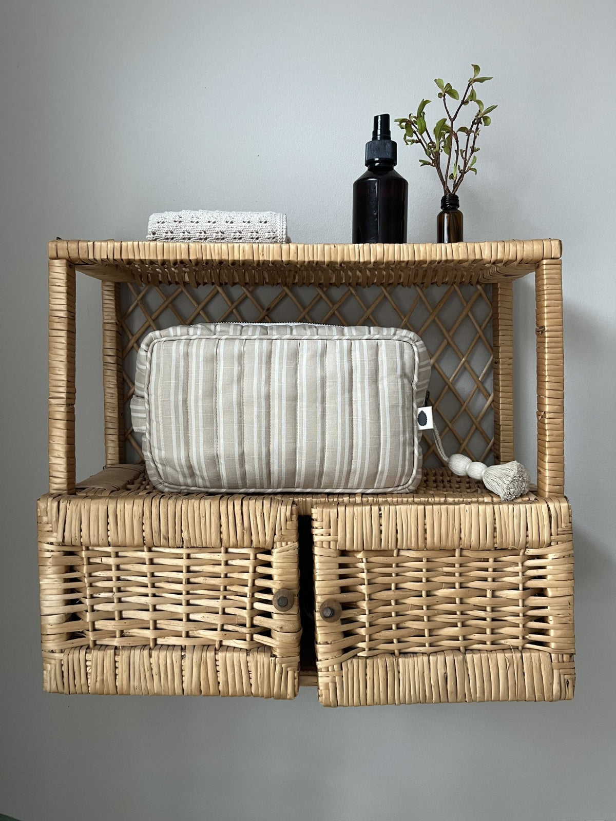 Lulu Nursery Bag Pine Cone - Beige Stripe