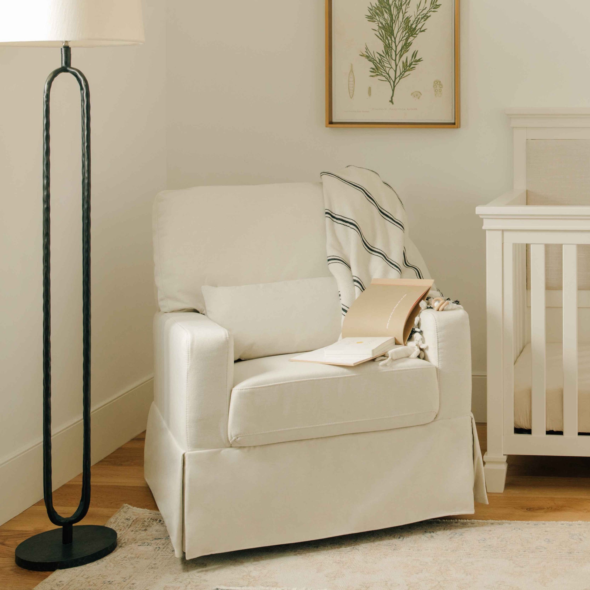 Sillón Mecedora Olivia - Performance Cream Eco-Weave
