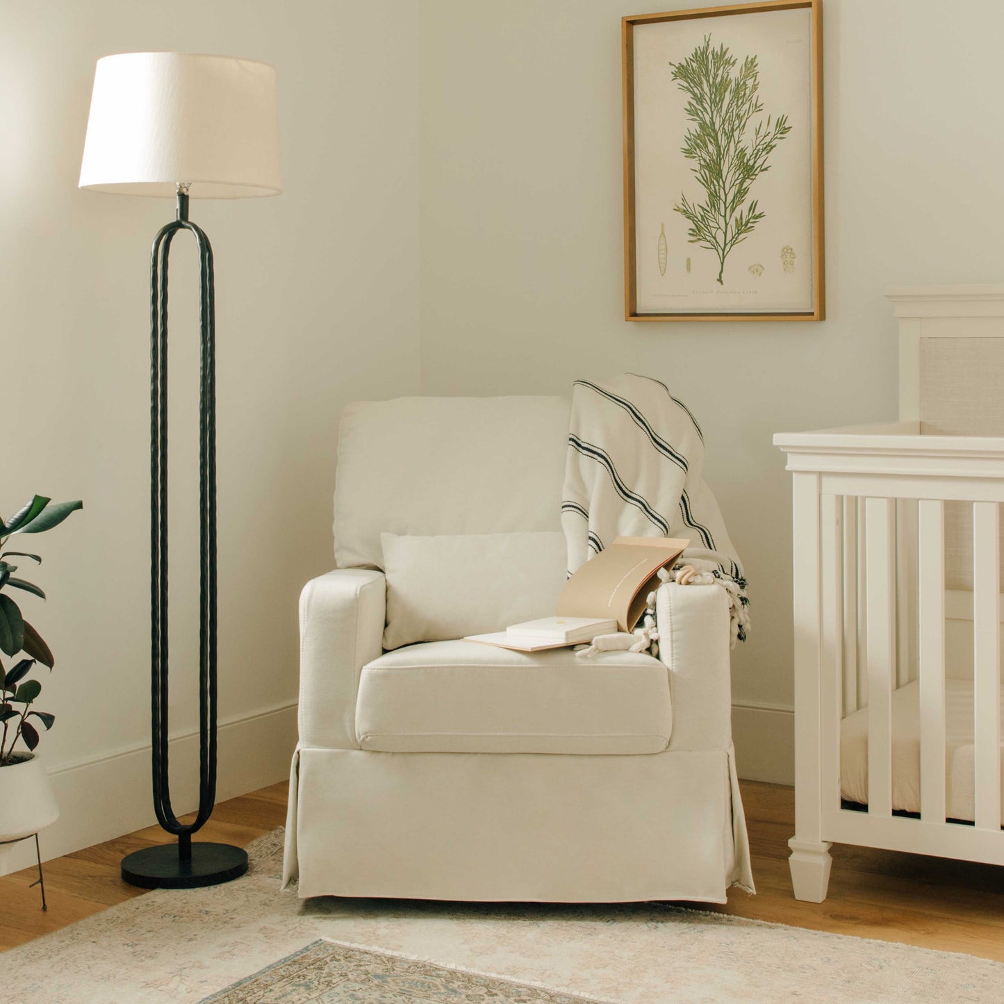 Sillón Mecedora Olivia - Performance Cream Eco-Weave