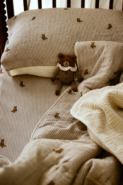Set de Quilt y Funda de Muselina Orgánica - Bears + Eggshell