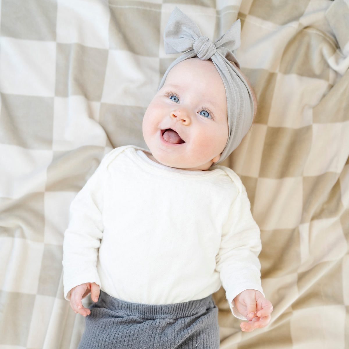 Cobija Minky Stretch - Neutral Checkered