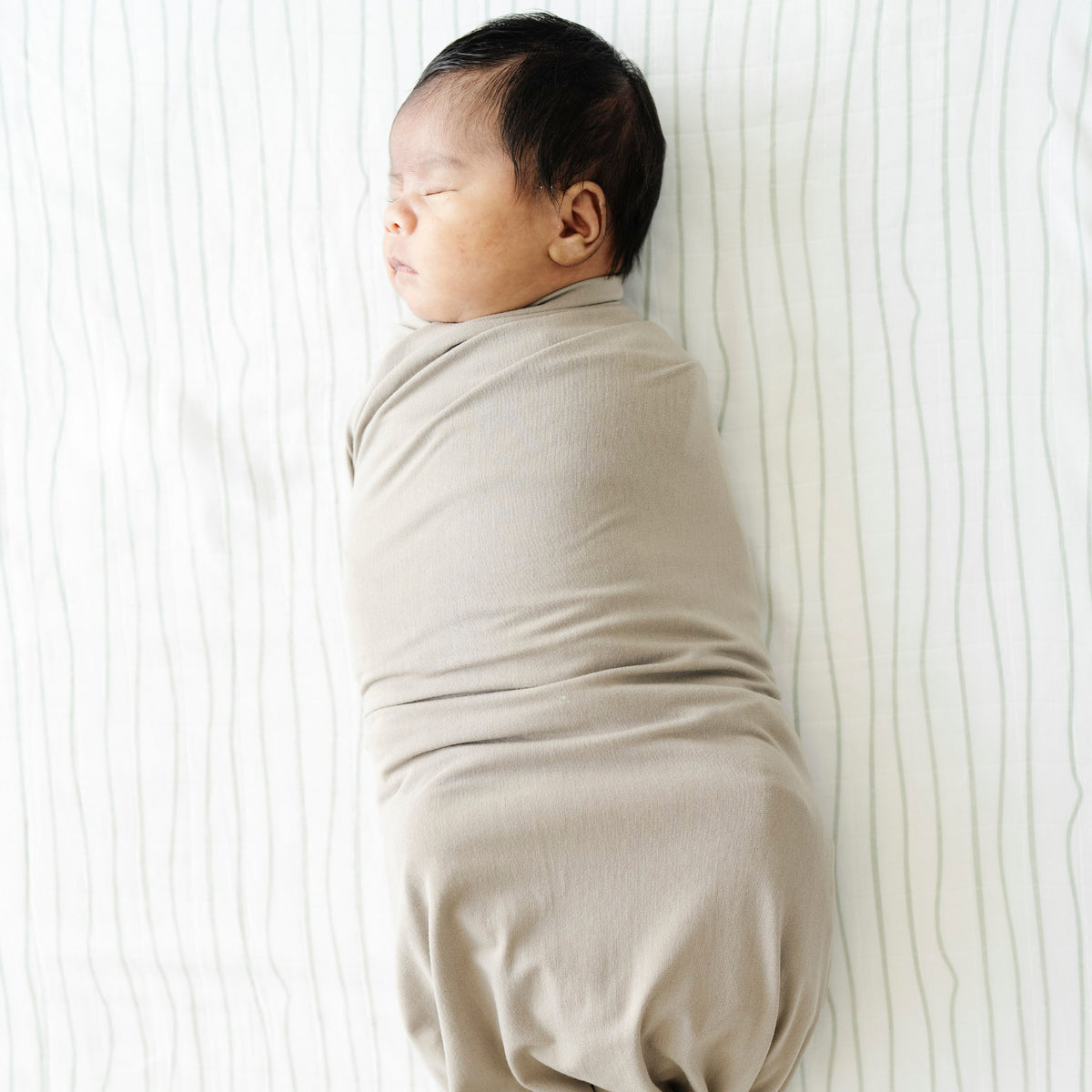 Sábana de Cuna - Cotton Muslin - Breezy Stripe